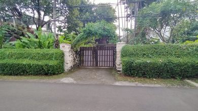 Huniyan nyaman lt 942mtr jln gaharu Cilandak Jakarta Selatan SHM harga miring 