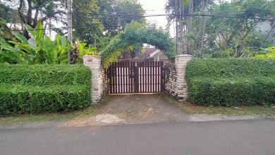 Huniyan asri harga miring SHM lt 942mtr jln gaharu Cilandak Jakarta Selatan 