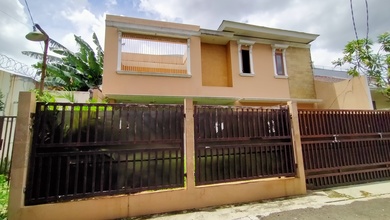 Rumah Harga Miring Swing Pool Kemang Timur Jarang Ada Shm Jakarta Selatan 