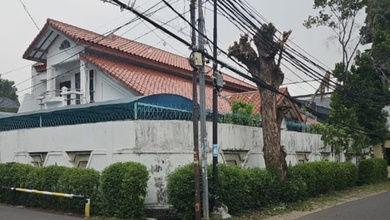 Rumah Hoek di Obral Murah Lt 370Mtr Kavling Dki Jakarta Barat