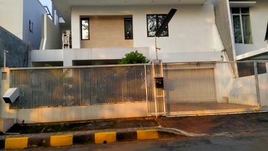 Jual Rumah 380 di Intercon, Jakarta Barat