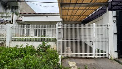 Rumah Harga di Bawah NJOP Pondok Indah Lt 220Mtr SHM Pondok Indah Murah