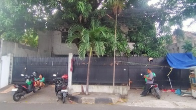 Rumah Tua Di Obral Guntur Setiabundi Lt 353mtr Guntur Setiabudi Jakarta Selatan 