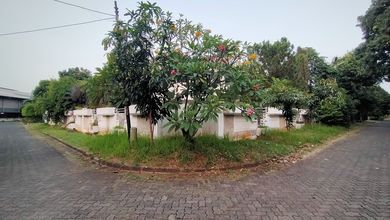 Rumah Hoek termurah lt 988mtr taman Kedoya permai SHM jarang ada 