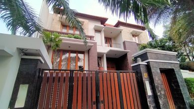 Rumah Cantik Harga Miring Lt 554 Pondok Indah Jln Bukit Hijau Pondok Indah Shm 