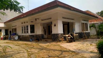 Rumah Hoek Harga di Bawah NJOP LT 689Mtr Jln Sukabumi Menteng Jakarta Pusat