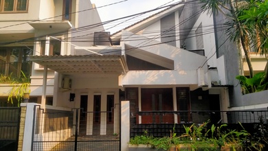Rumah Mewah Murah Pondok Indah Jln Sekolah Kencana SHM Jakarta Selatan