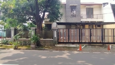 Rumah Hoek Harga di Bawah NJOP Jln Panglima Polim Panglima Polim Jakarta Selatan