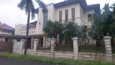 Rumah Hoek Harga Miring LT 874Mtr Jln Kakatua Bintaro Jakarta Selatan