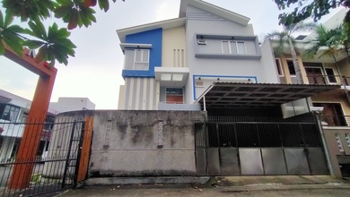 Rumah Hoek LT 294Mtr Intercon Harga Miring Jarang Ada Intercon Jakarta Barat