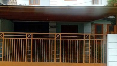 Jagakarsa - Rumah Besar di Jl. Benda Ciganjur