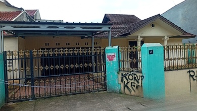 Jagakarsa - Rumah Besar(Lelang)