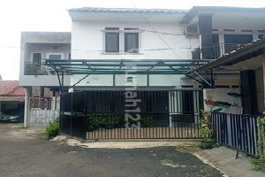 Jagakarsa - Rumah Asri( Lelang)