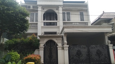 Kemang Pratama Rumah Mewah Dijual Cepat