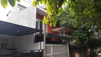 Hunian cantik di Taman Cikas dekat Galaxy