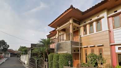 Rumah Cantik 2lt Turangga Lengkong Shm