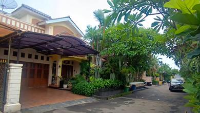 Rumah Asri Elok Condet SHM Dijual Cepat