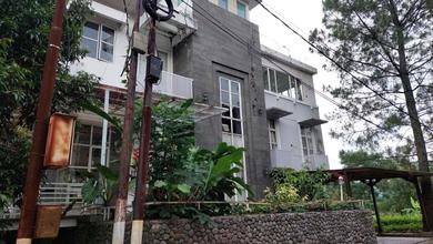 Dijual cepat Rumah Cantik Cigadung Asri