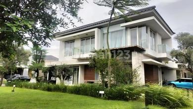 Rumah Cantik Kota Baru Parahyangan 2Lt