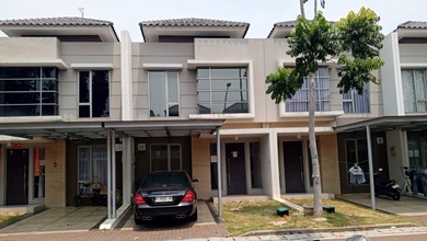 Rumah Pik Golf Island 2lt Cluster Piano