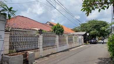 Rumah Minimalis di Gandaria, Jakarta Selatan, LT 438 m2