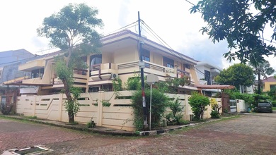 Rumah Cantik Green Garden 2lt Siap Huni