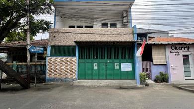 Rumah 2 Lantai Bagus dan Strategis di Rawa Selatan