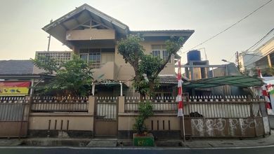 Rumah Cantik 2lt Kota Bambu Selatan