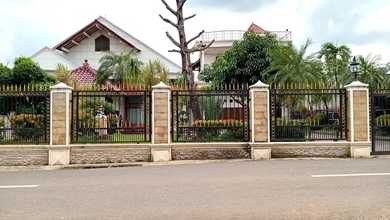 Rumah Luas Harga Murah Dekat Cilangkap