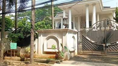 Rumah Mewah Jl Intan Ujung Cilandak Jaksel 
