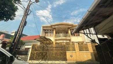 Jual Cepat Rumah Mewah area Tebet, Jakarta Selatan, Luas 130 m2