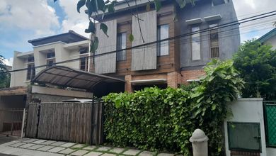 di Jl Camar 1 bintaro jaya sektor III bintaro jaya tangsel