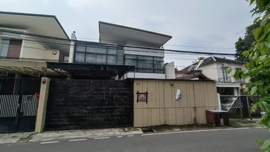 dilelang Jl lebak bulus II cilandak barat cilandak jakarta selatan.