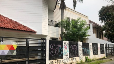 Rumah Jl Kemang Timur V Kemang Jakarta Timur 