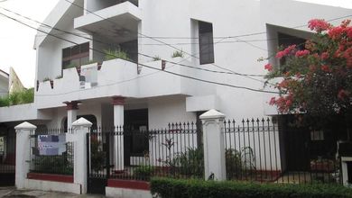 Rumah Luas Jl Merak Blok N Bintaro Sektor 3 Tangerang Selatan