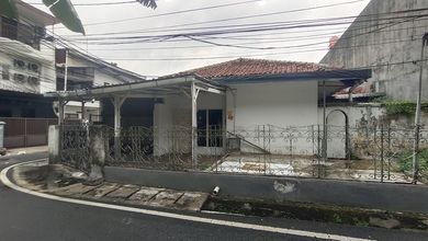 Rumah Modern Luas 310 Jual area Petojo, Jakarta Pusat
