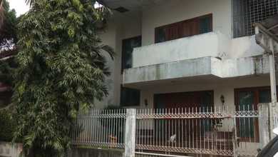 Rumah Besar Siap Huni Taman Kedoya Permai Rumah