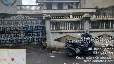 Rumah Klasik Jl Jomas Kebon Jeruk Jakarta Barat 