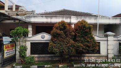 Rumah Dijual Murahlembah Cinere Jl Kelapa Sawit Blok Ecinere 