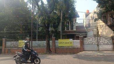 Jual Segera Rumah Mewah area Kemang, Jakarta Selatan, LT 662 m2