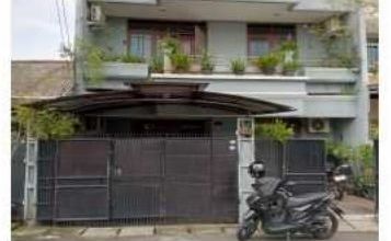 Jual Cepat Rumah Elit di Duri Kepa, Jakarta Barat, LT 132 m2