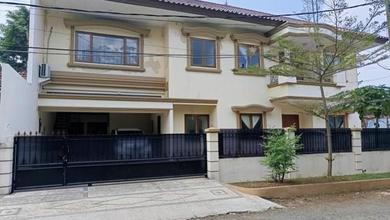 Rumah Elit LT 518 m2, area Cinere, Depok