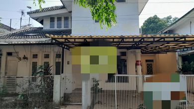 Jual Rumah Megah Luas 238 m2 Kawasan Bintaro, Tangerang Selatan